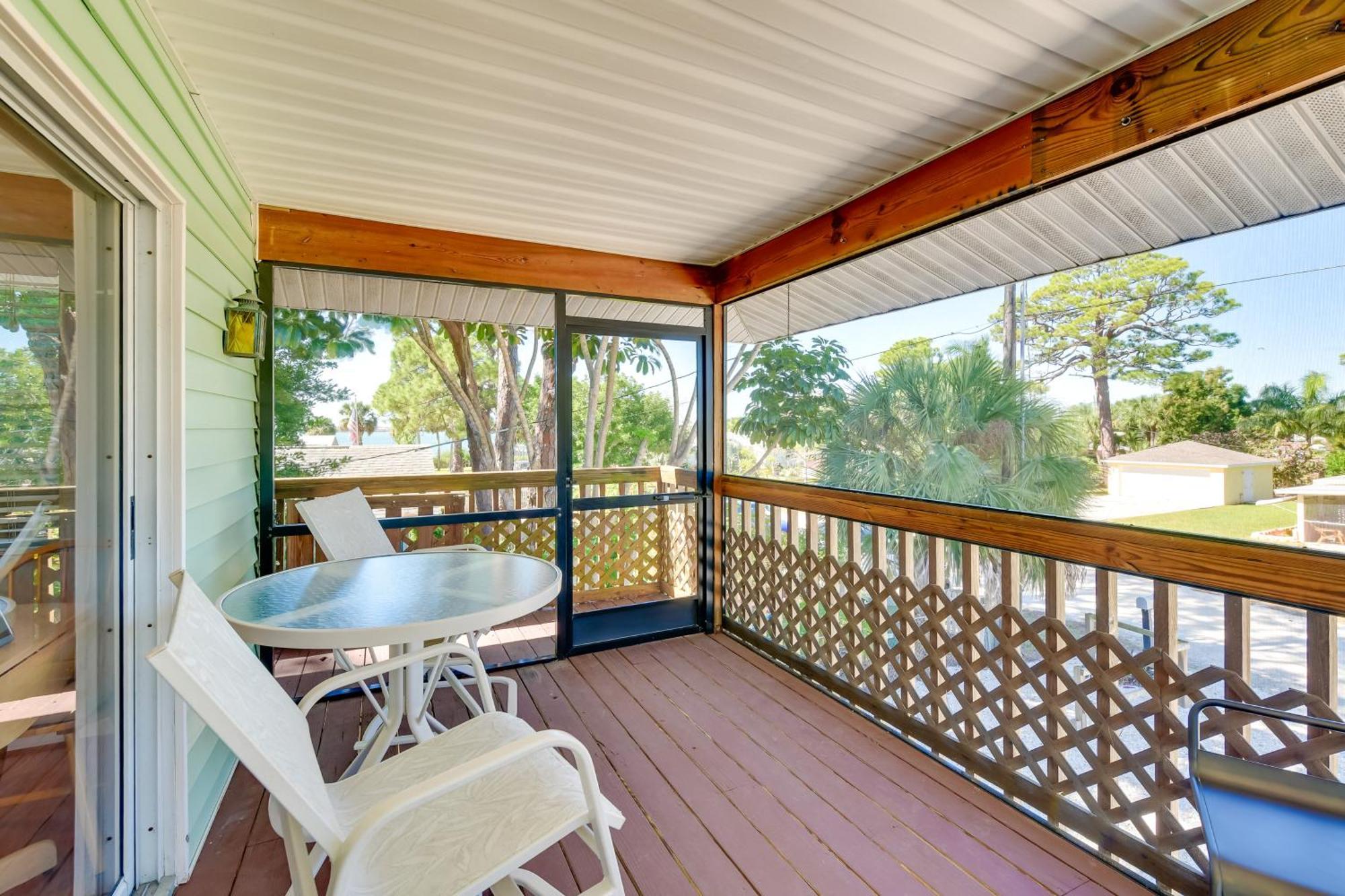 Coastal Oasis With Shared Pool, 2 Mi To Beach! Englewood Exterior foto