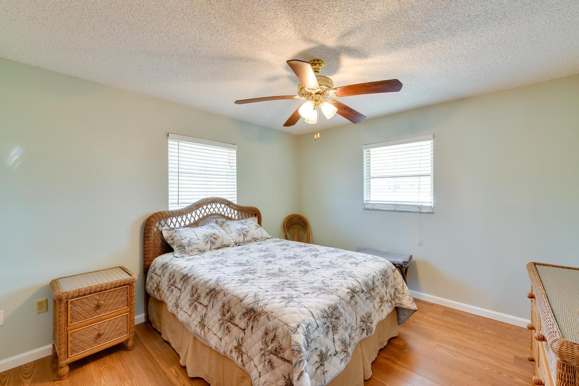 Coastal Oasis With Shared Pool, 2 Mi To Beach! Englewood Exterior foto