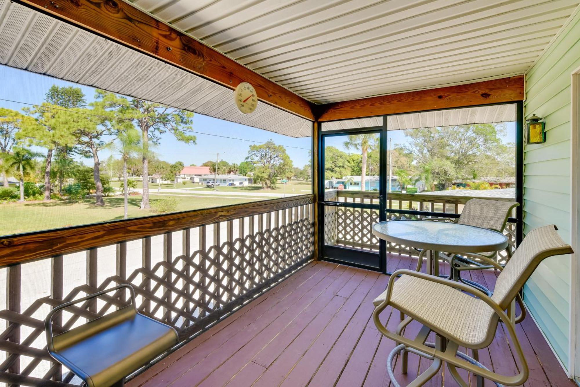 Coastal Oasis With Shared Pool, 2 Mi To Beach! Englewood Exterior foto